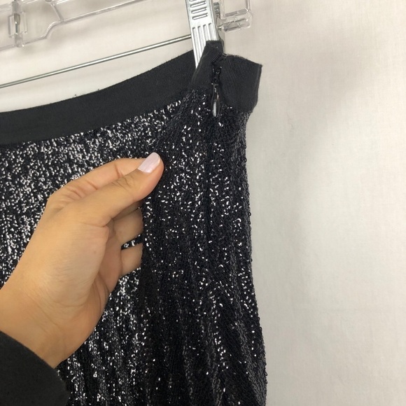 Joie black sequins pleated skirt! - Picture 4 of 7